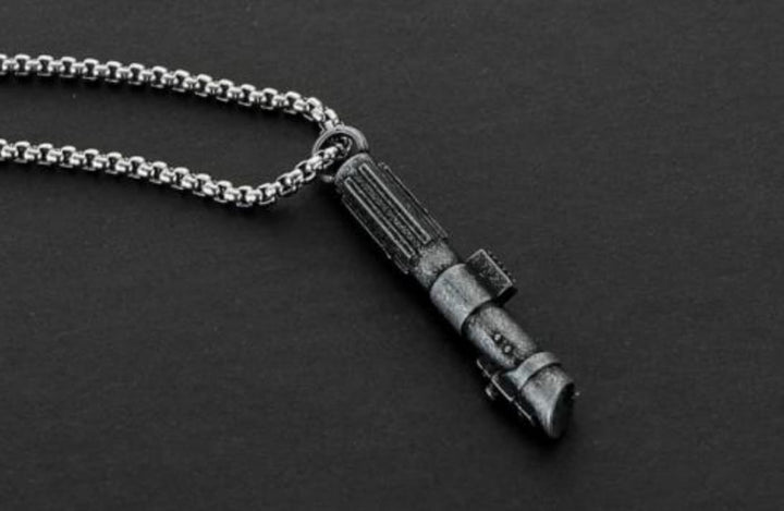 LIGHTSABER NECKLACE