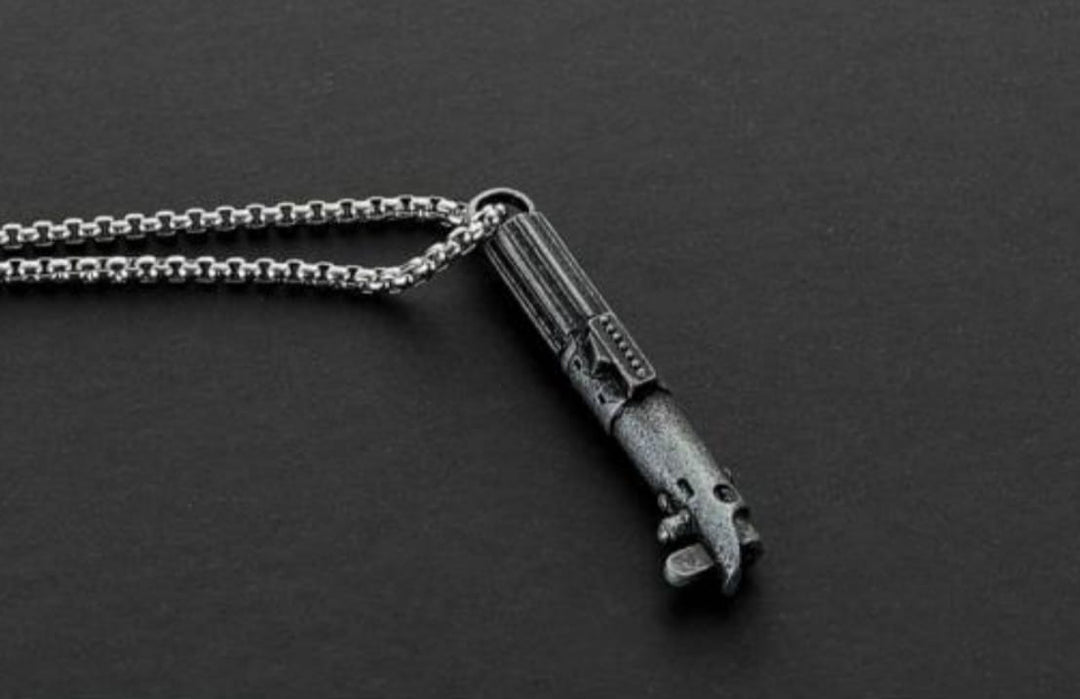 LIGHTSABER NECKLACE